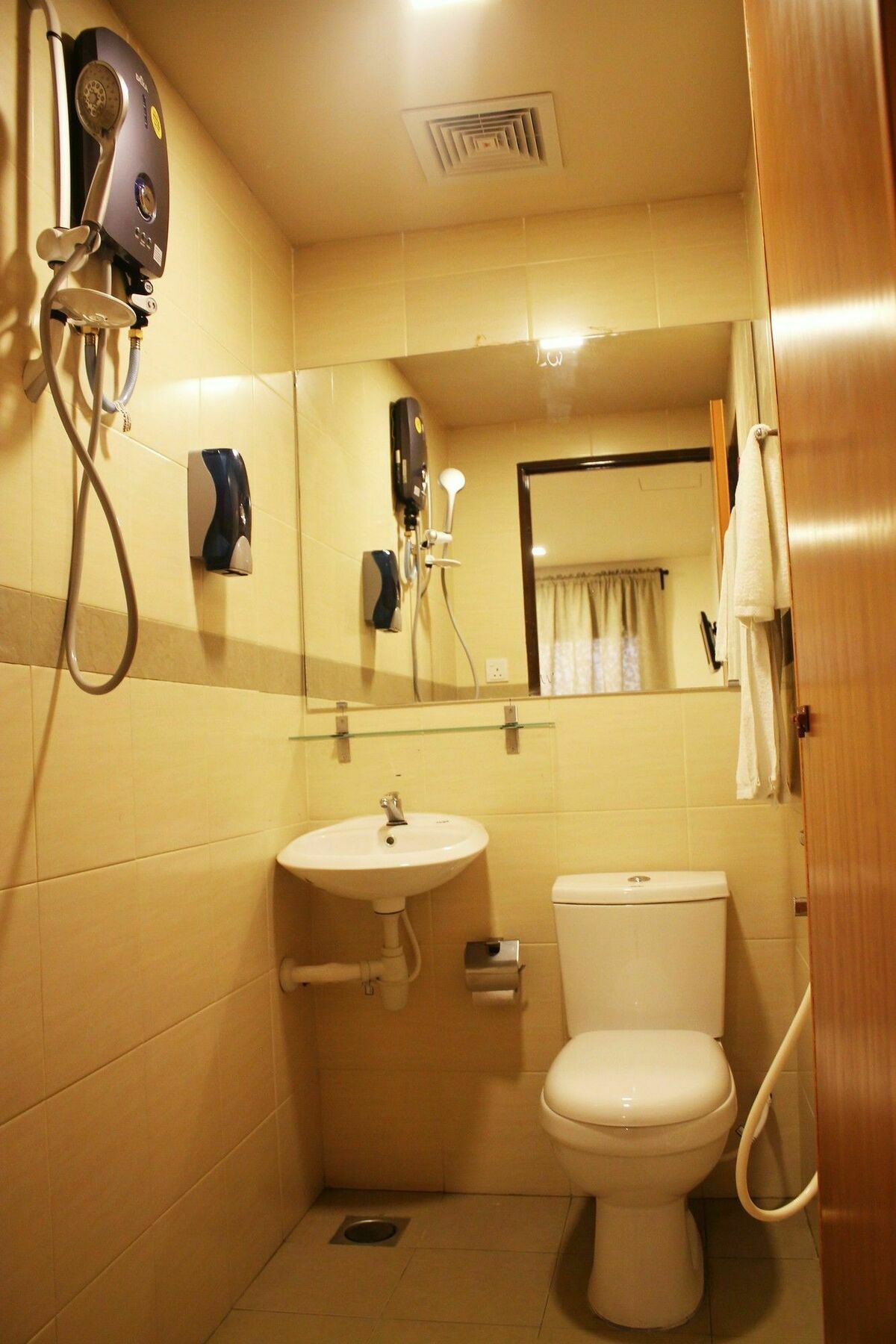 קואלה לומפור Goldbrick Hotel Bukit Bintang מראה חיצוני תמונה